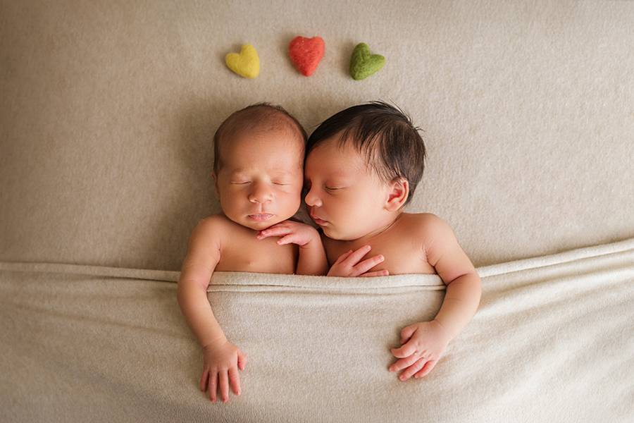 Newborn de Twin boys