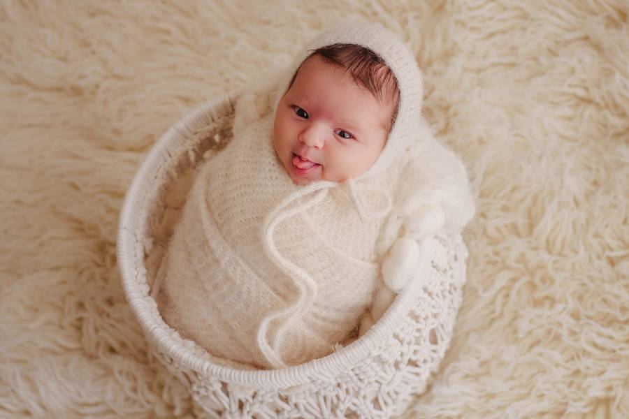 Newborn de Baby girl