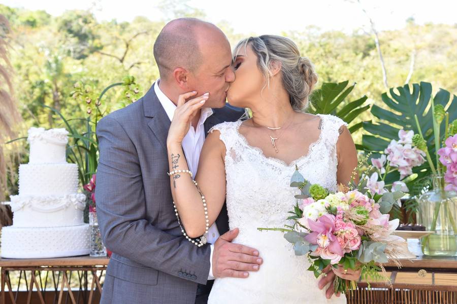 Casamento de Vívian & Júnior