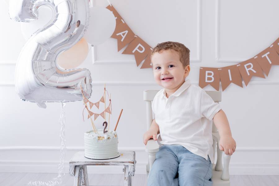 Smash The Cake de Loui, 2 anos 