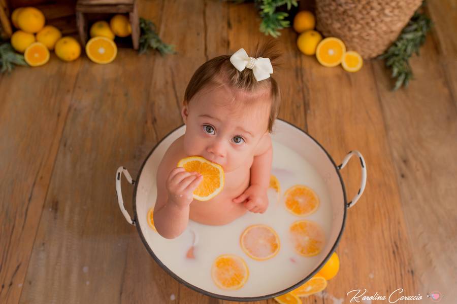 Milk Bath de Ísis, 1 ano 