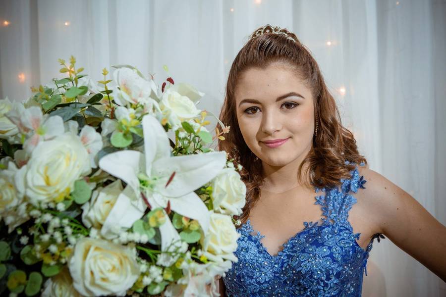 15 anos de Larissa