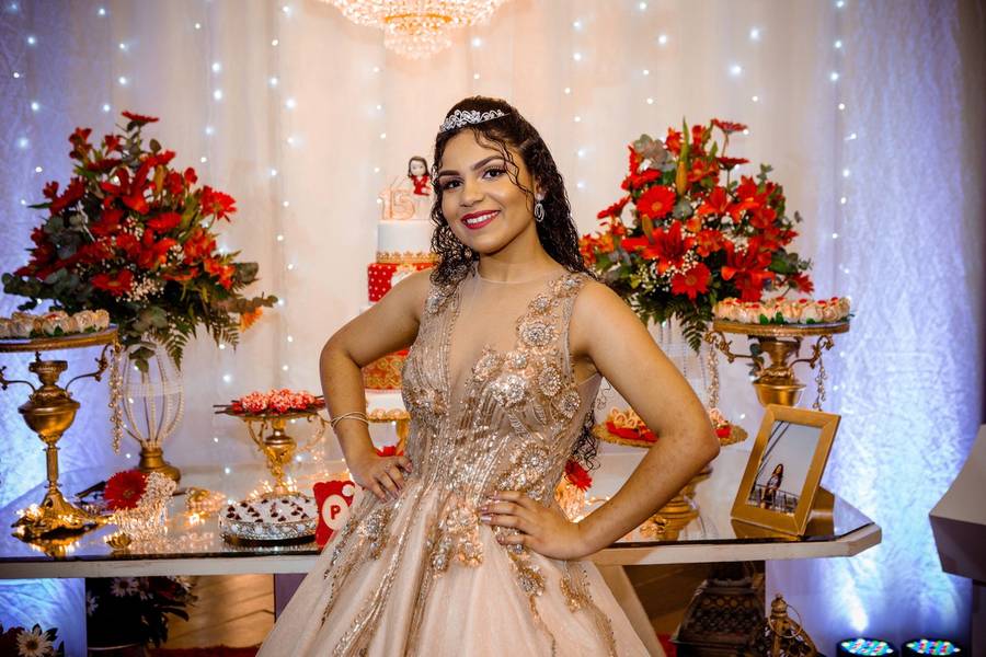 15 anos de Paola Peixoto