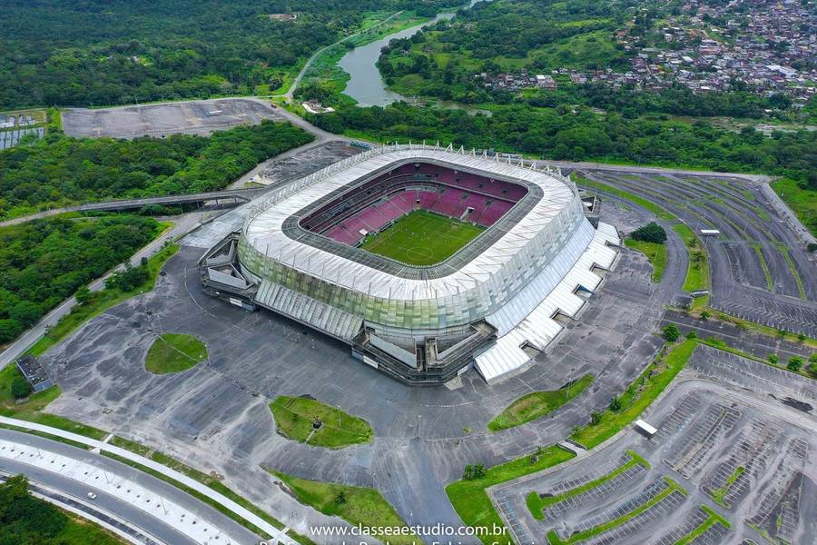 Fotos & Videos Aereos de Imagens aéreas da Arena Pernambuco.
