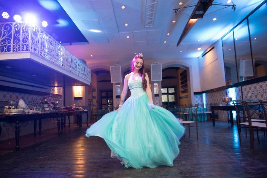 15 anos de 15 anos de Camila Boudoux debutante