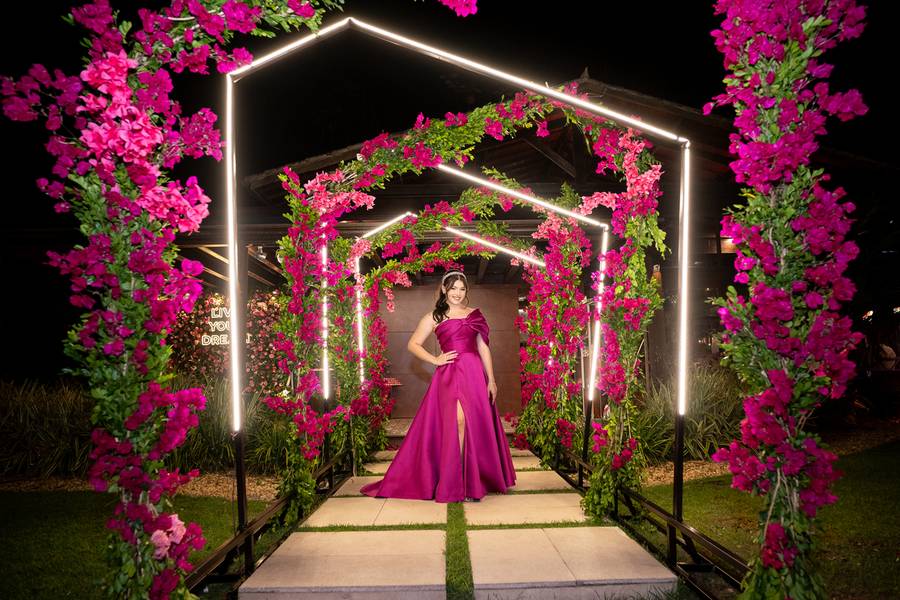 15 Anos de Festa de 15 anos Sara Coutinho / Ms Garden - Rio Bonito