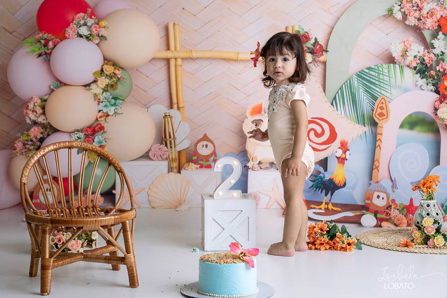 Crianças de Smash The Cake - Júlia 2 anos