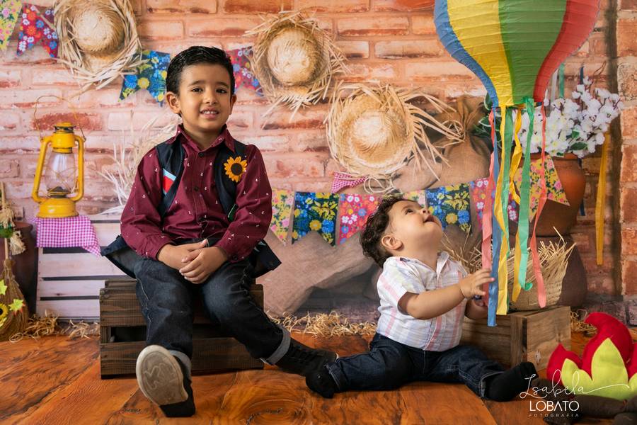 Mini Sessão de São João do Lúcio Ícaro e Benjamin