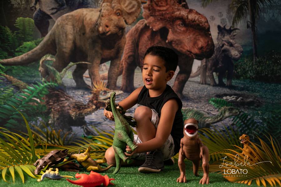 Crianças de Dinossauros - Lúcio 5 anos