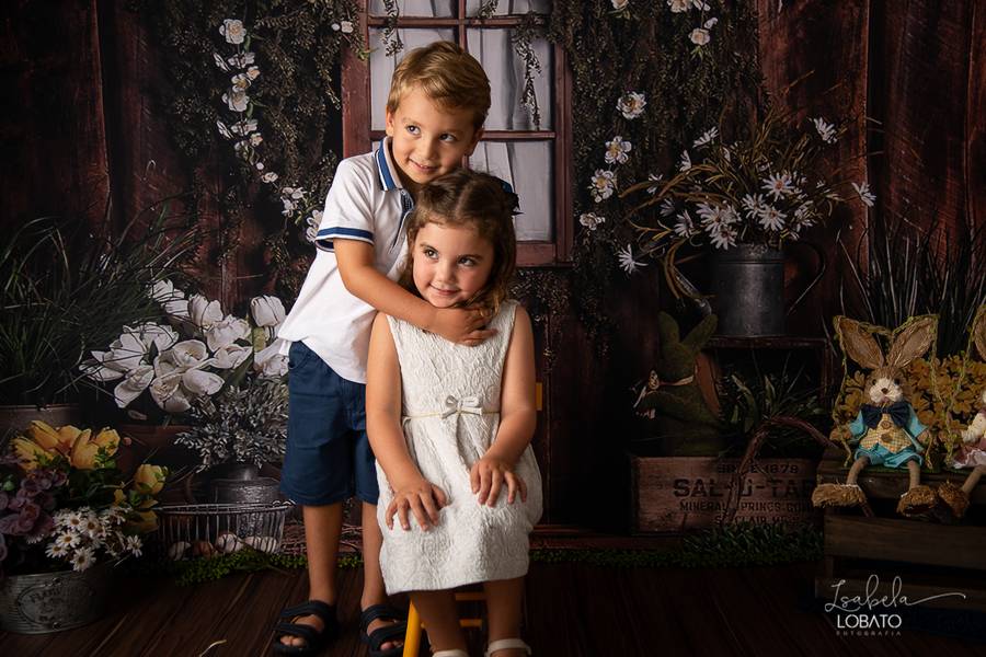 Mini Sessão de Páscoa da Luíza e do Arthur 