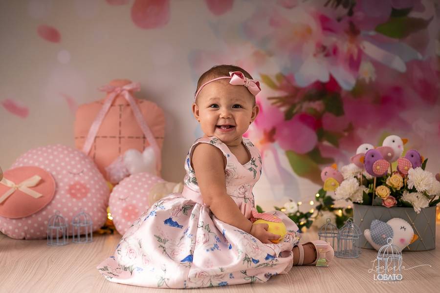 Crianças de Smash The Cake - Estela 1 ano