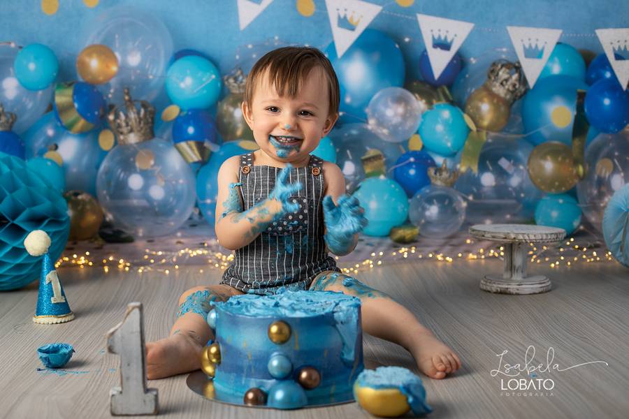 Crianças de Smash The Cake - Théo 1 ano