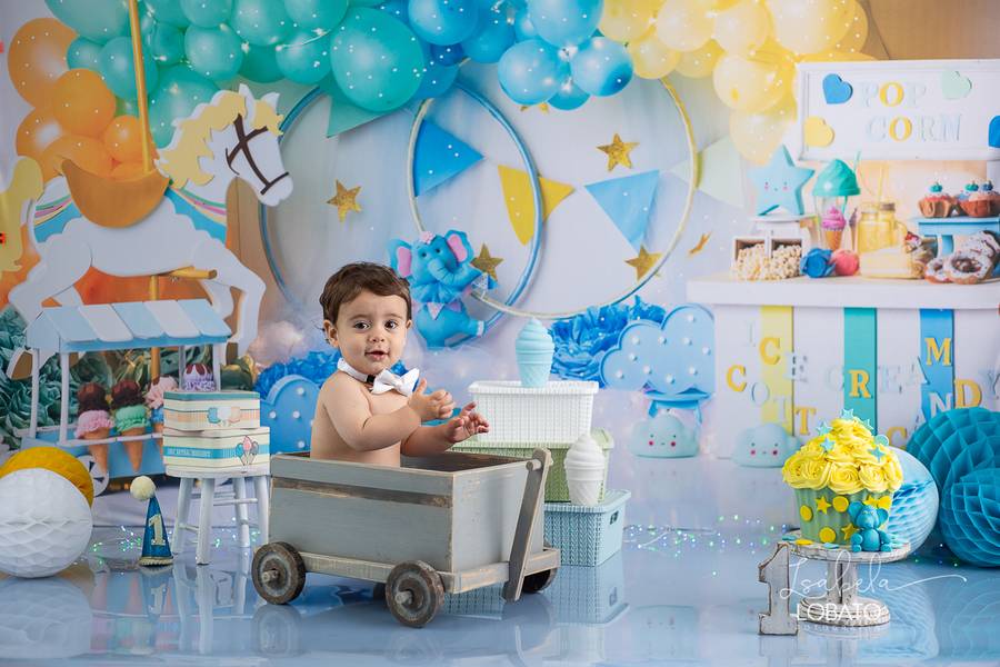 Crianças de Smash The Cake - Eduardo 1 ano