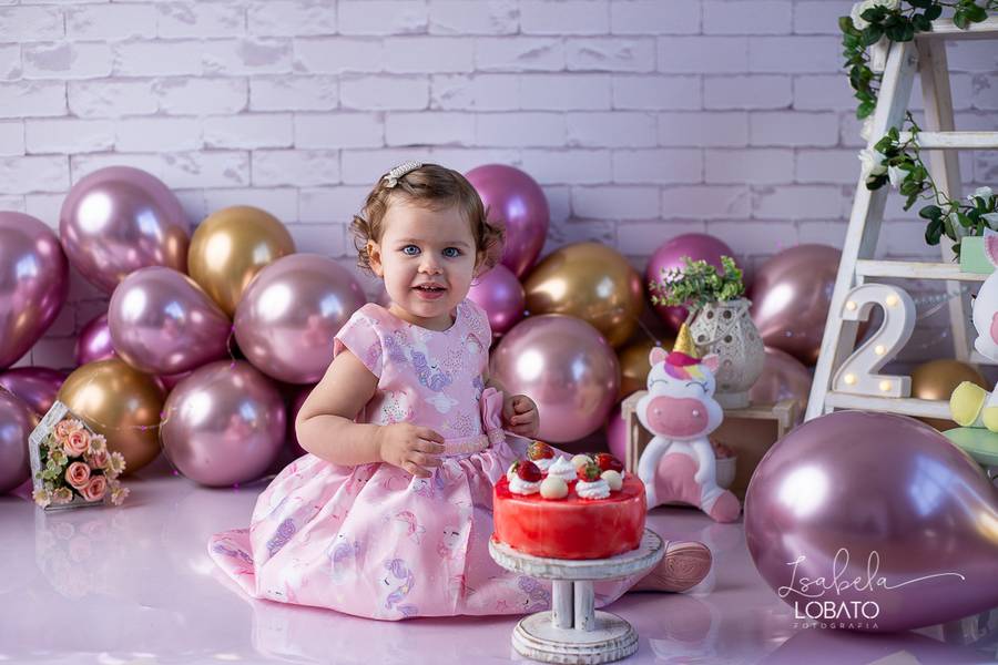 Crianças de Smash The Cake - Helena 2 anos