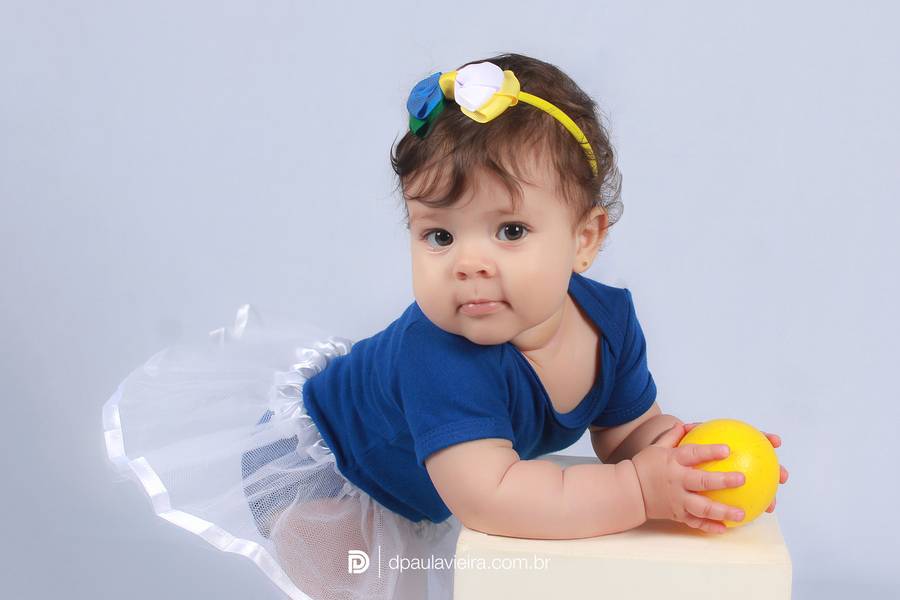 Estúdio Bebê de Thainá 10 mês - Copa 