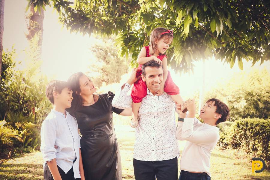 Ensaio Externo de Isis e Família