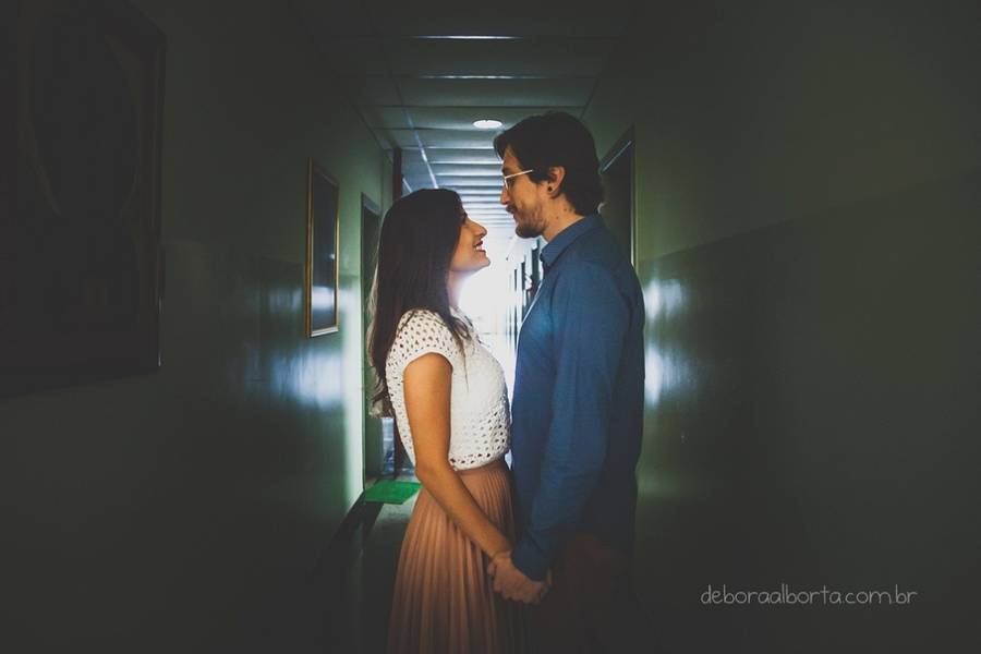 Casal de Camila e Rodrigo | cerimônia de casamento em família - Curitiba