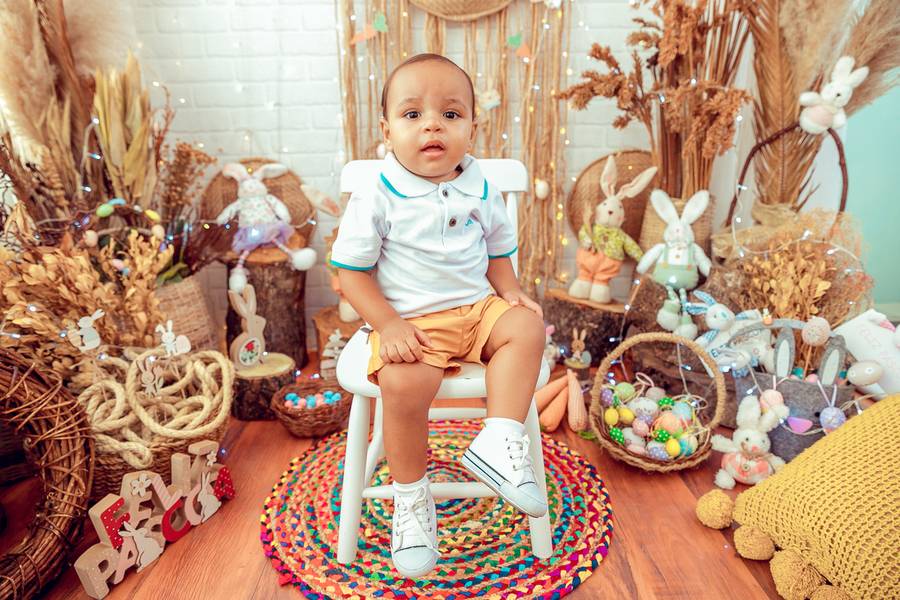 Infantil de Páscoa Menino