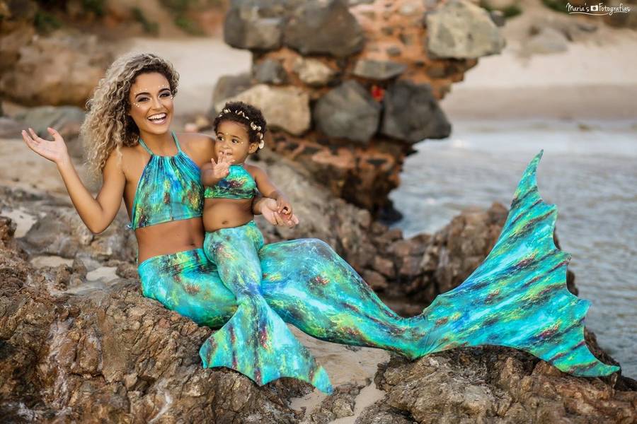 Sereia de Ensaio Mãe e Filha Sereia