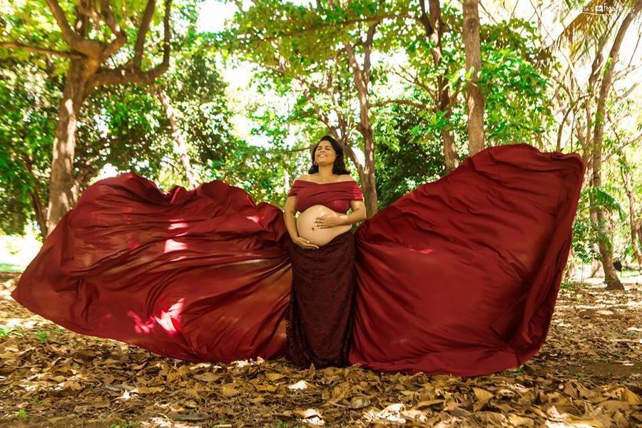 Gestante de Ensaio Gestante