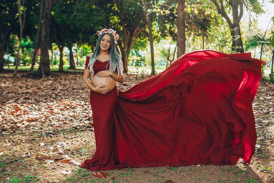 Gestante de Ensaio Gestante