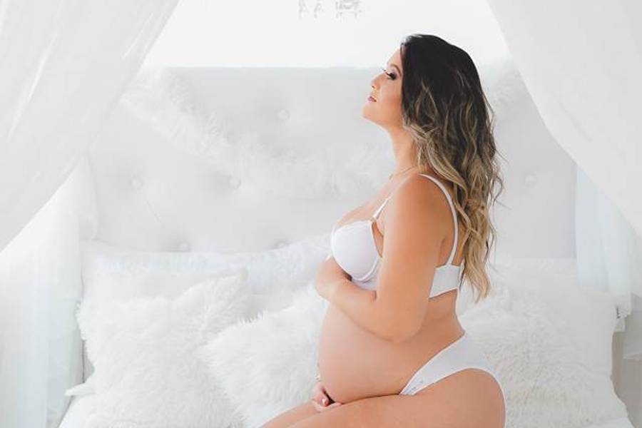 Gestante de Ensaio Gestante - Studio