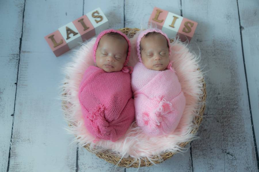 Newborn de Ensaio Newborn Gemeas