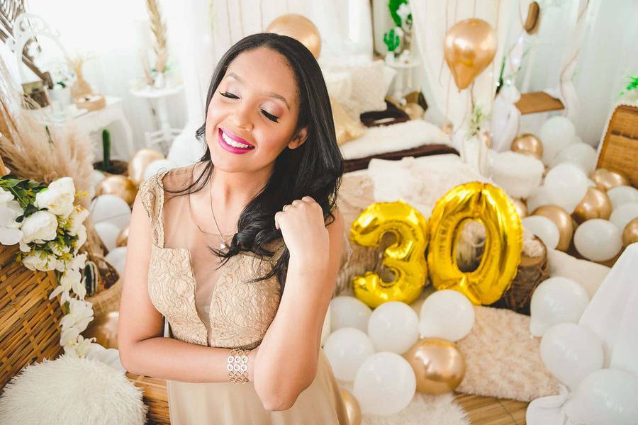 Aniversario de Ensaio Aniversário Studio Quarto Rustico