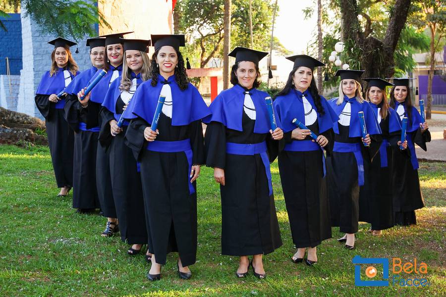 Formaturas de Sessão Formandos Turma Pedagogia Unicentro