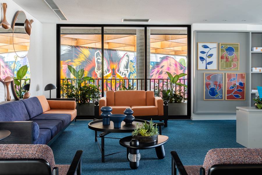 Arquitetura Comercial de Léo Romano \\ Opus Geo 136