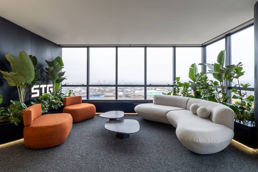 Arquitetura Comercial de WOO Arquitetura \\ STG Law