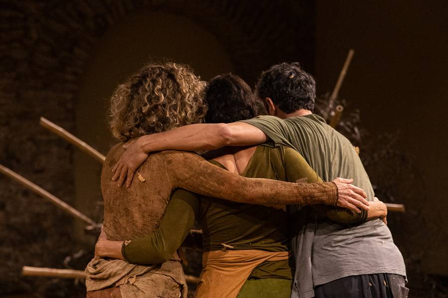 DANÇA de SEIS PROPOSTAS PARA O SILÊNCIO