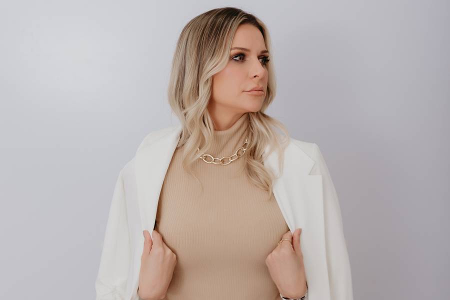 Ensaio Profissional de Posicionamento Profissional - Claudia Luizetto