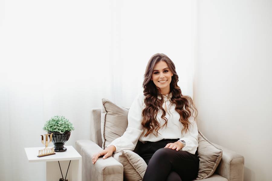 Ensaio Profissional de Posicionamento Profissional - Karina Portella