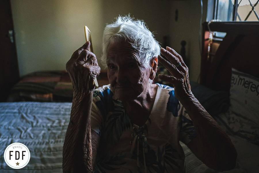 Idosos de Cada ruga uma história