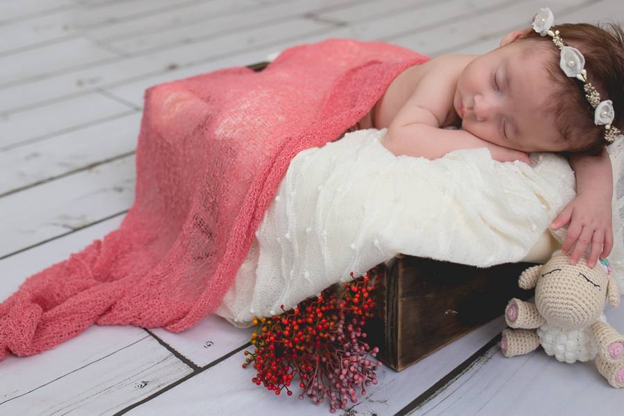 Newborn de Pequena Guerreira - Leticia 