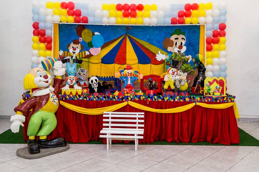 Festa Infantil de Muito mais que 12 meses para Comemorar