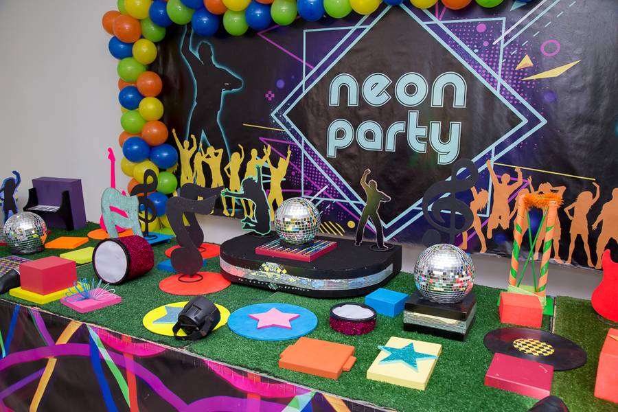Festa Infantil de Festa Neon 