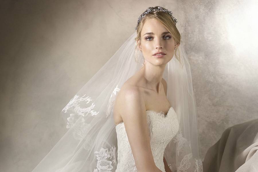 Para Noivas  de HOLIDAY