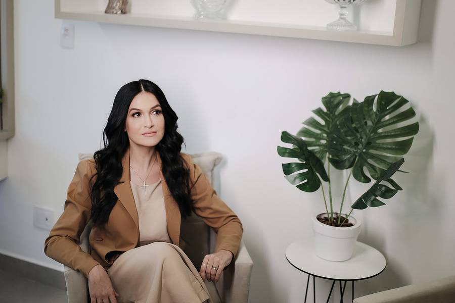 Identidade Profissional de Lislen Goulart