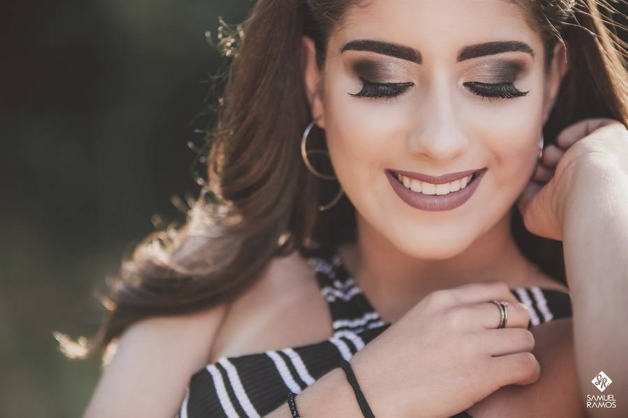 Book Fifteen  de Lívia Ignês