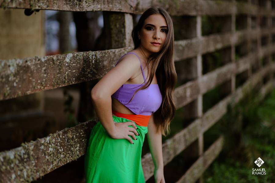 Book Fifteen  de 15 Anos Marcela 