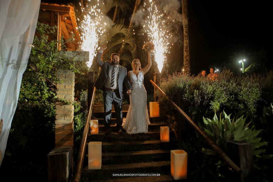 Casamentos  de CAMILA E MÁRIO 