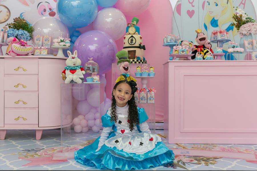 Aniversários de Comemoração do 6º aniversário da queridinha Helena  ... 🎂