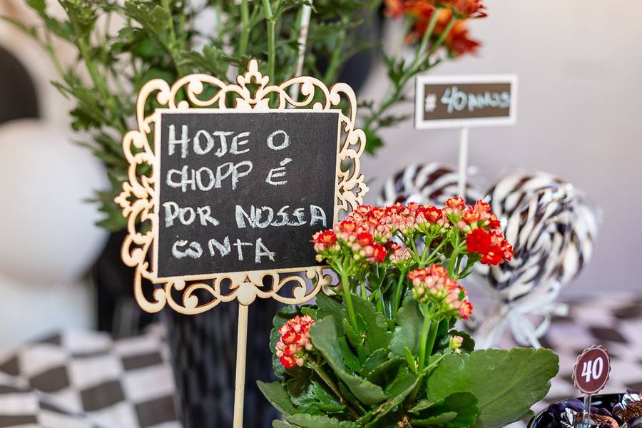 Aniversários de Comemoração do 40º aniversário dos gêmeos Renato & Ricardo