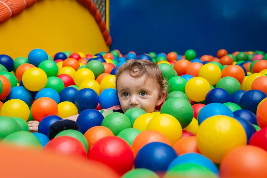 Aniversários de Comemoração do 1º aniversário da princesinha Lara ... 👼