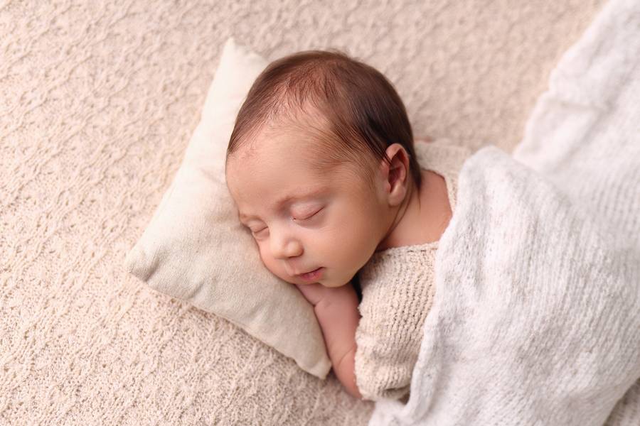 NEWBORN de RAUL - NEWBORN