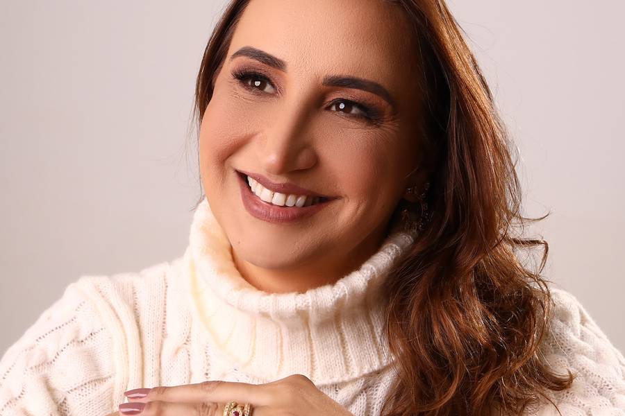 CORPORATIVO de ADRIANA - CORPORATIVO