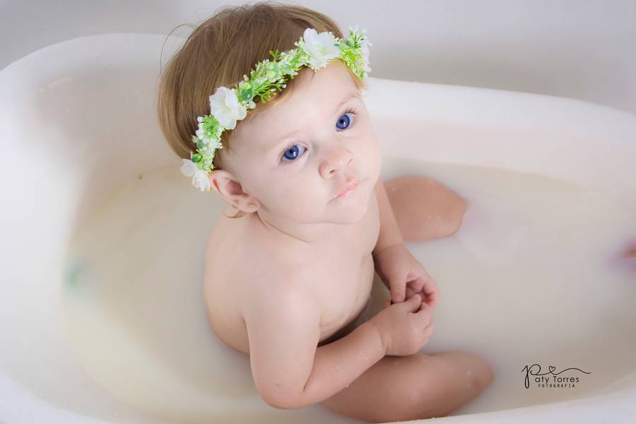 Acompanhamento de Antonella - 11  Meses Milk Bath 