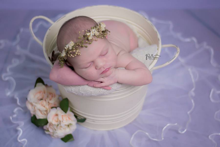 Ensaio Newborn de giovanna 12 dias